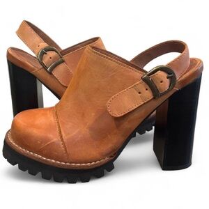 Jeffrey Campbell Women's Tan Leather Clog Slingback Heels